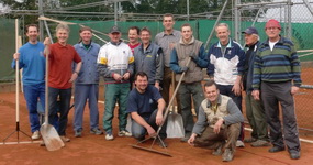 Platz Herrichten 110326 01 kl